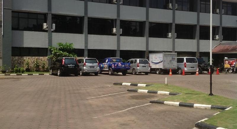 Hotel Swarna Dwipa Palembang Luaran gambar