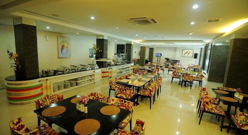 Hotel Swarna Dwipa Palembang Luaran gambar
