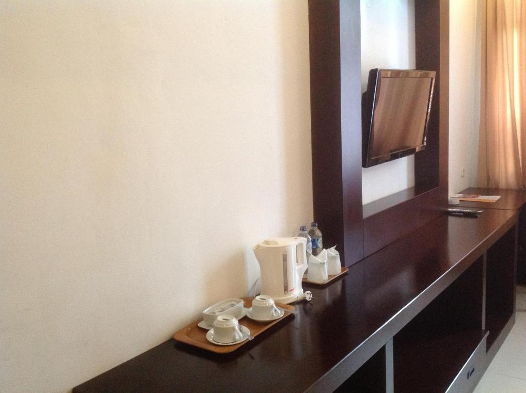 Hotel Swarna Dwipa Palembang Luaran gambar