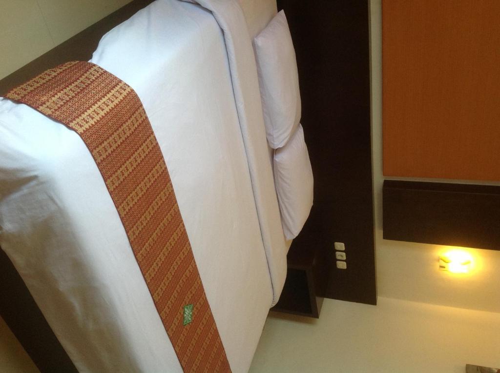 Hotel Swarna Dwipa Palembang Luaran gambar